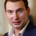 Після позову Міндіча Железняк назвав свої заяви про «злочинну організацію» оціночними судженнями та публіцистичними узагальненнями, — адвокат